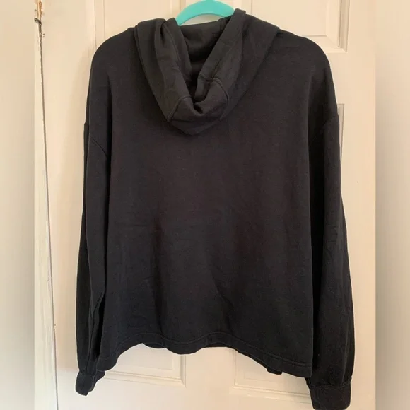 Nike Women’s Icon Clash Funnel Neck hoodie black metallic logo size large - Picture 2 of 5